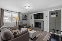 31 Water St #5