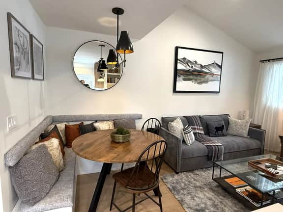 1123Woodside2Bed3Ba